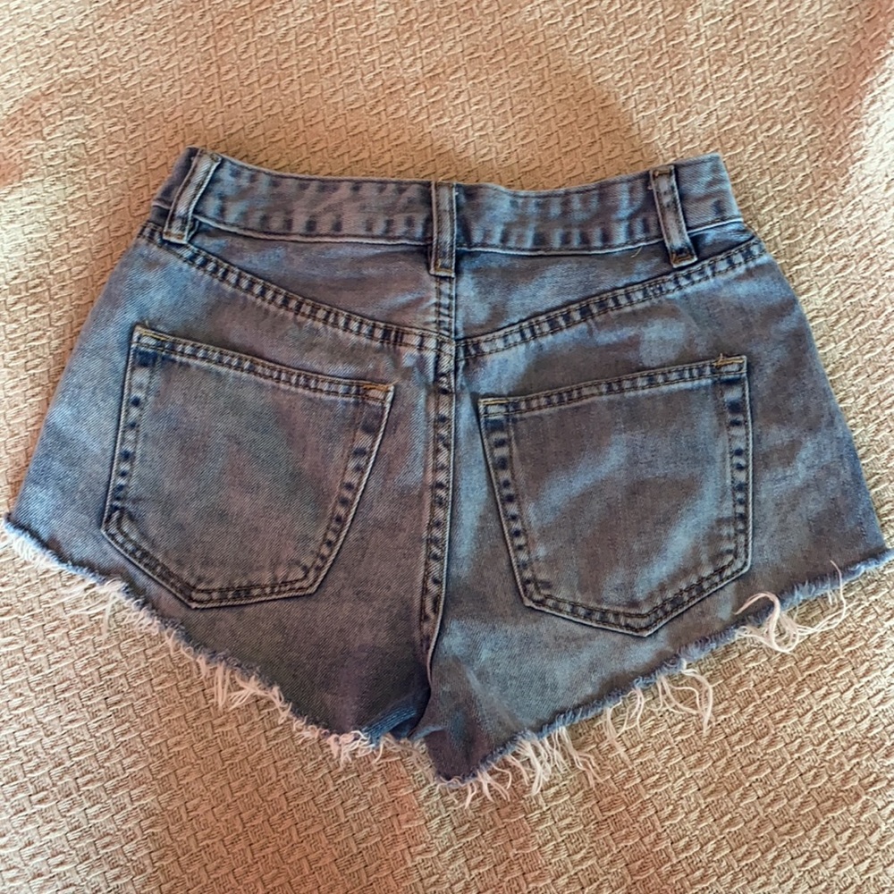 Jean Shorts - Picture 2 of 3